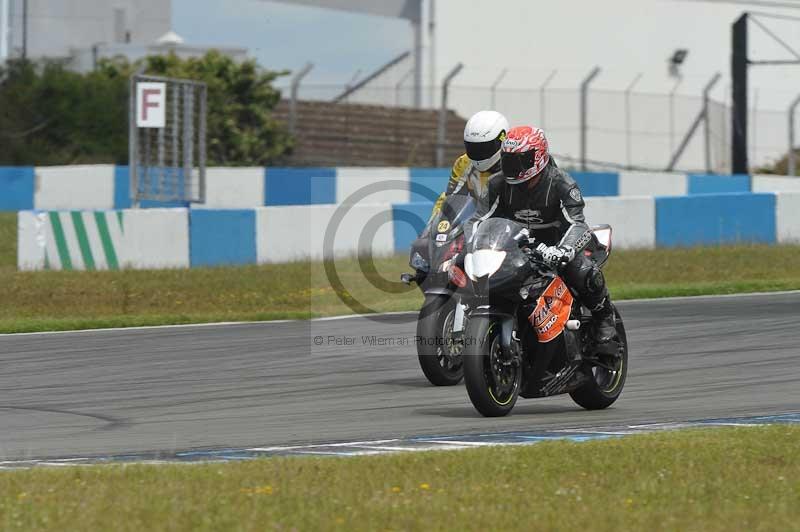 Motorcycle action photographs;donington;donington park leicestershire;donington photographs;event digital images;eventdigitalimages;no limits trackday;peter wileman photography;trackday;trackday digital images;trackday photos