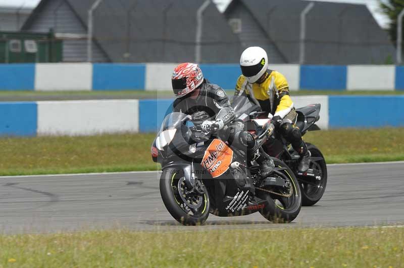Motorcycle action photographs;donington;donington park leicestershire;donington photographs;event digital images;eventdigitalimages;no limits trackday;peter wileman photography;trackday;trackday digital images;trackday photos