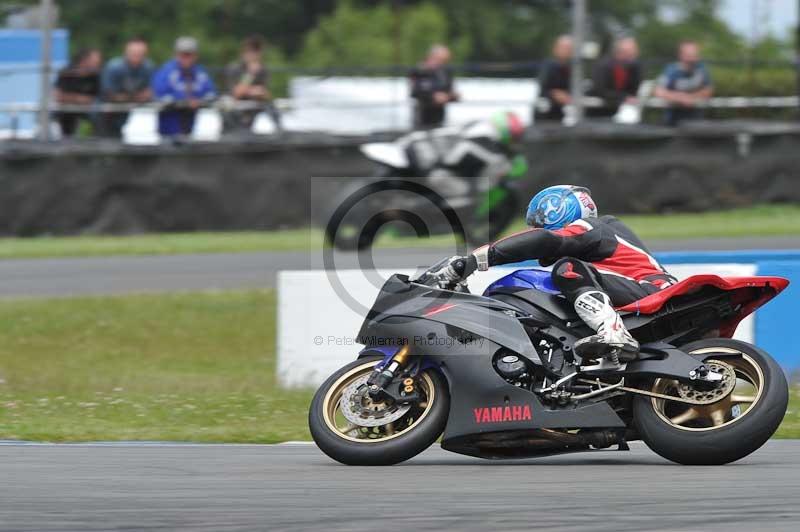 Motorcycle action photographs;donington;donington park leicestershire;donington photographs;event digital images;eventdigitalimages;no limits trackday;peter wileman photography;trackday;trackday digital images;trackday photos