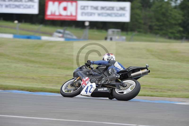 Motorcycle action photographs;donington;donington park leicestershire;donington photographs;event digital images;eventdigitalimages;no limits trackday;peter wileman photography;trackday;trackday digital images;trackday photos