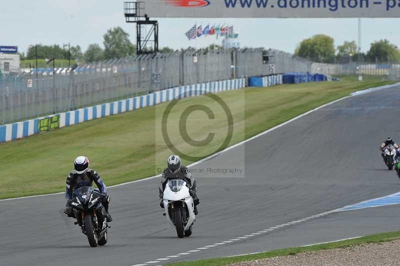 Motorcycle action photographs;donington;donington park leicestershire;donington photographs;event digital images;eventdigitalimages;no limits trackday;peter wileman photography;trackday;trackday digital images;trackday photos