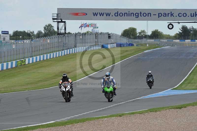 Motorcycle action photographs;donington;donington park leicestershire;donington photographs;event digital images;eventdigitalimages;no limits trackday;peter wileman photography;trackday;trackday digital images;trackday photos