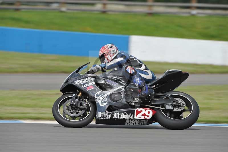 Motorcycle action photographs;donington;donington park leicestershire;donington photographs;event digital images;eventdigitalimages;no limits trackday;peter wileman photography;trackday;trackday digital images;trackday photos