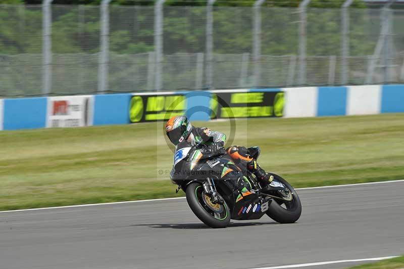 Motorcycle action photographs;donington;donington park leicestershire;donington photographs;event digital images;eventdigitalimages;no limits trackday;peter wileman photography;trackday;trackday digital images;trackday photos