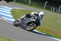 Motorcycle-action-photographs;donington;donington-park-leicestershire;donington-photographs;event-digital-images;eventdigitalimages;no-limits-trackday;peter-wileman-photography;trackday;trackday-digital-images;trackday-photos