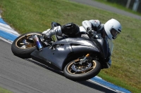 Motorcycle-action-photographs;donington;donington-park-leicestershire;donington-photographs;event-digital-images;eventdigitalimages;no-limits-trackday;peter-wileman-photography;trackday;trackday-digital-images;trackday-photos