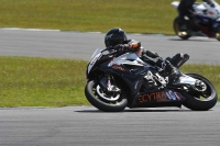 Motorcycle-action-photographs;donington;donington-park-leicestershire;donington-photographs;event-digital-images;eventdigitalimages;no-limits-trackday;peter-wileman-photography;trackday;trackday-digital-images;trackday-photos