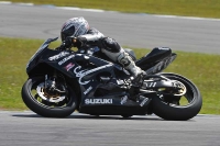 Motorcycle-action-photographs;donington;donington-park-leicestershire;donington-photographs;event-digital-images;eventdigitalimages;no-limits-trackday;peter-wileman-photography;trackday;trackday-digital-images;trackday-photos