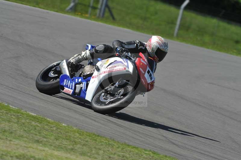Motorcycle action photographs;donington;donington park leicestershire;donington photographs;event digital images;eventdigitalimages;no limits trackday;peter wileman photography;trackday;trackday digital images;trackday photos