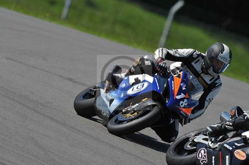 Motorcycle action photographs;donington;donington park leicestershire;donington photographs;event digital images;eventdigitalimages;no limits trackday;peter wileman photography;trackday;trackday digital images;trackday photos