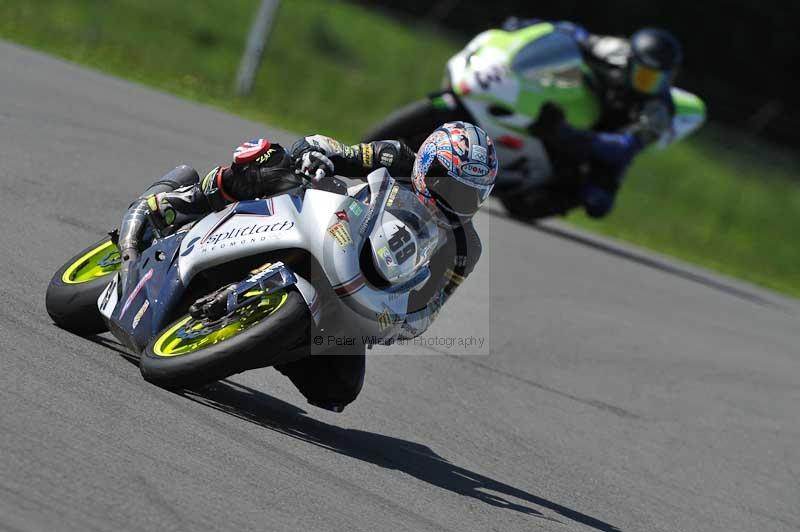 Motorcycle action photographs;donington;donington park leicestershire;donington photographs;event digital images;eventdigitalimages;no limits trackday;peter wileman photography;trackday;trackday digital images;trackday photos