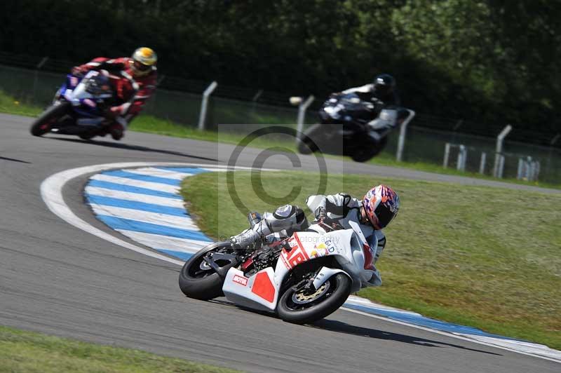 Motorcycle action photographs;donington;donington park leicestershire;donington photographs;event digital images;eventdigitalimages;no limits trackday;peter wileman photography;trackday;trackday digital images;trackday photos