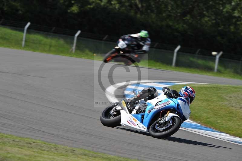 Motorcycle action photographs;donington;donington park leicestershire;donington photographs;event digital images;eventdigitalimages;no limits trackday;peter wileman photography;trackday;trackday digital images;trackday photos
