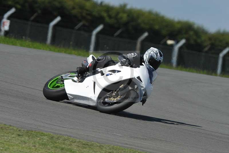 Motorcycle action photographs;donington;donington park leicestershire;donington photographs;event digital images;eventdigitalimages;no limits trackday;peter wileman photography;trackday;trackday digital images;trackday photos