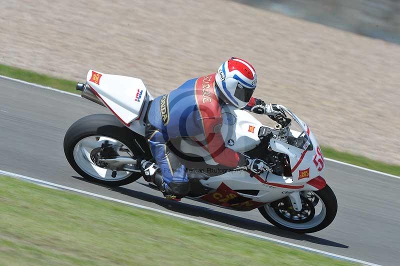 Motorcycle action photographs;donington;donington park leicestershire;donington photographs;event digital images;eventdigitalimages;no limits trackday;peter wileman photography;trackday;trackday digital images;trackday photos