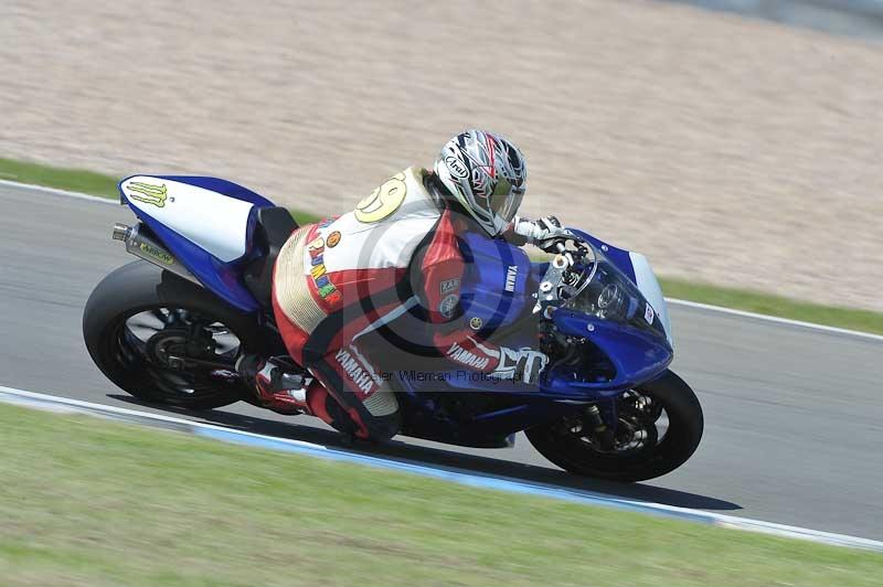 Motorcycle action photographs;donington;donington park leicestershire;donington photographs;event digital images;eventdigitalimages;no limits trackday;peter wileman photography;trackday;trackday digital images;trackday photos
