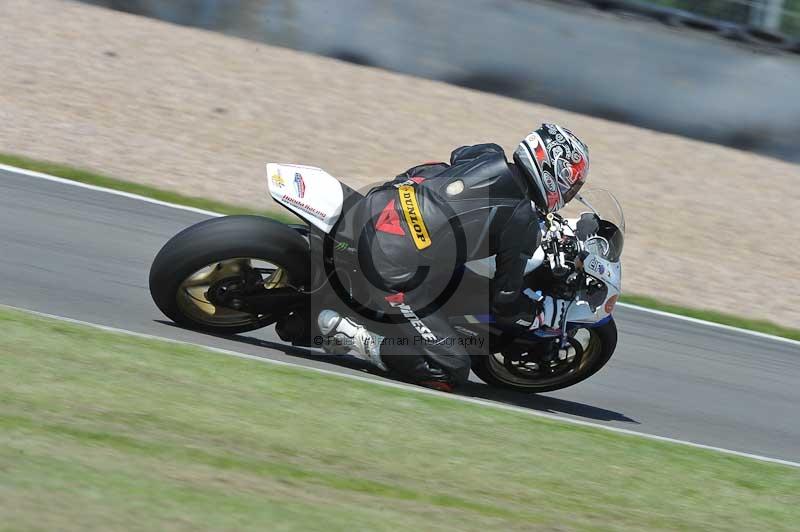 Motorcycle action photographs;donington;donington park leicestershire;donington photographs;event digital images;eventdigitalimages;no limits trackday;peter wileman photography;trackday;trackday digital images;trackday photos