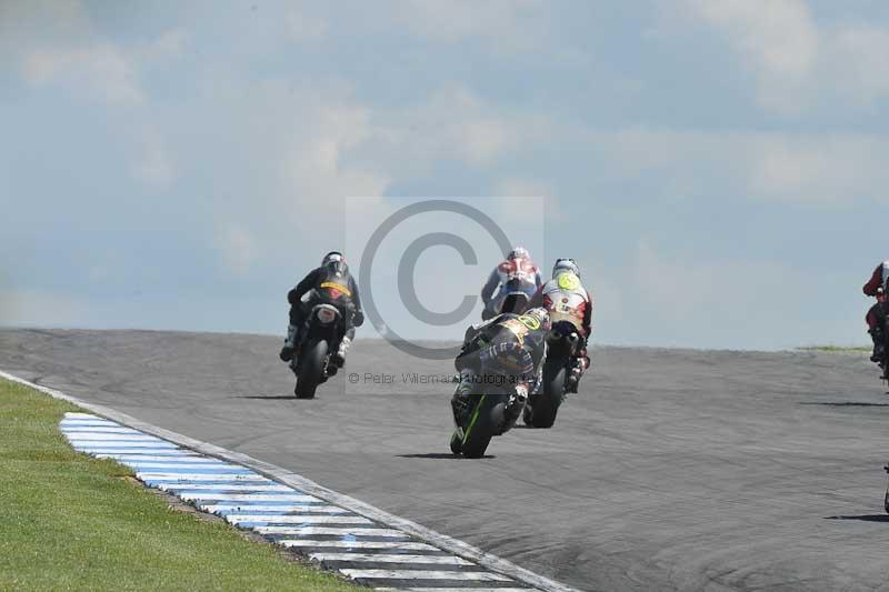 Motorcycle action photographs;donington;donington park leicestershire;donington photographs;event digital images;eventdigitalimages;no limits trackday;peter wileman photography;trackday;trackday digital images;trackday photos