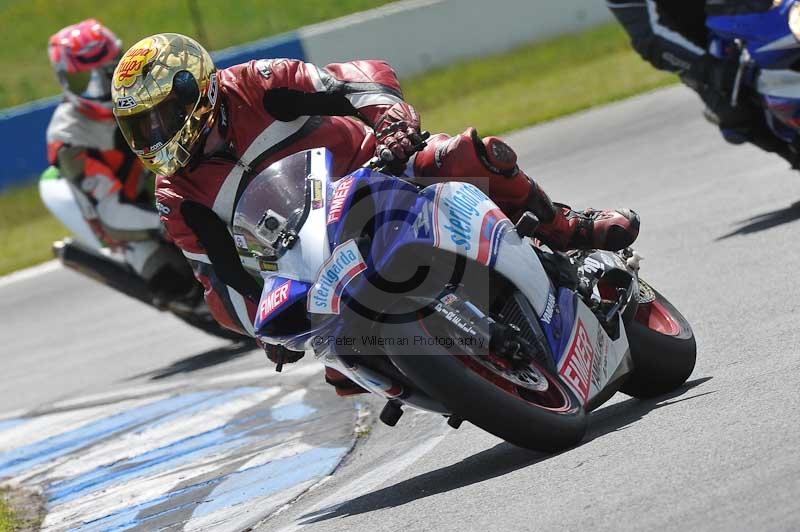 Motorcycle action photographs;donington;donington park leicestershire;donington photographs;event digital images;eventdigitalimages;no limits trackday;peter wileman photography;trackday;trackday digital images;trackday photos