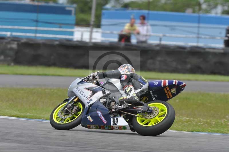 Motorcycle action photographs;donington;donington park leicestershire;donington photographs;event digital images;eventdigitalimages;no limits trackday;peter wileman photography;trackday;trackday digital images;trackday photos