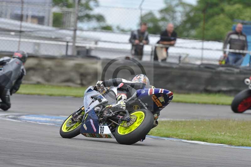 Motorcycle action photographs;donington;donington park leicestershire;donington photographs;event digital images;eventdigitalimages;no limits trackday;peter wileman photography;trackday;trackday digital images;trackday photos