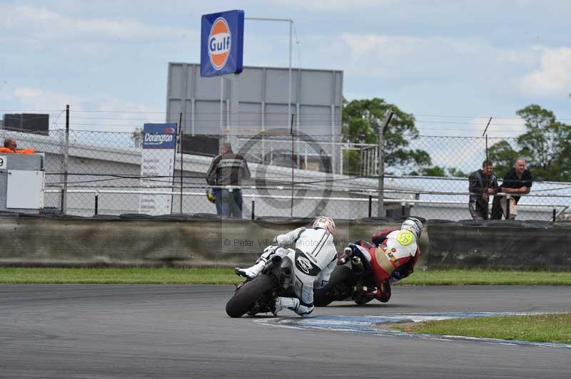 Motorcycle action photographs;donington;donington park leicestershire;donington photographs;event digital images;eventdigitalimages;no limits trackday;peter wileman photography;trackday;trackday digital images;trackday photos