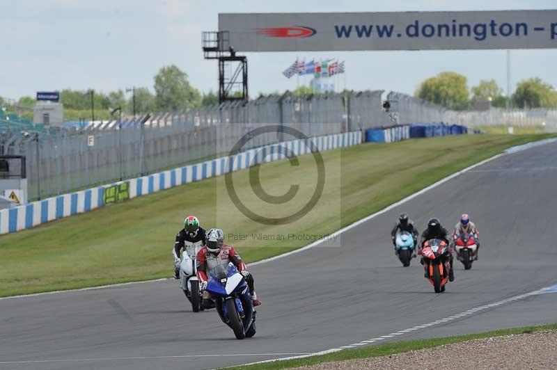 Motorcycle action photographs;donington;donington park leicestershire;donington photographs;event digital images;eventdigitalimages;no limits trackday;peter wileman photography;trackday;trackday digital images;trackday photos