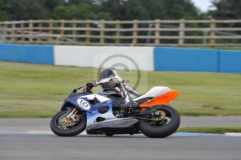 Motorcycle action photographs;donington;donington park leicestershire;donington photographs;event digital images;eventdigitalimages;no limits trackday;peter wileman photography;trackday;trackday digital images;trackday photos