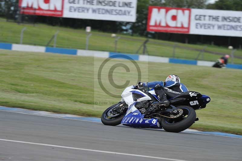Motorcycle action photographs;donington;donington park leicestershire;donington photographs;event digital images;eventdigitalimages;no limits trackday;peter wileman photography;trackday;trackday digital images;trackday photos