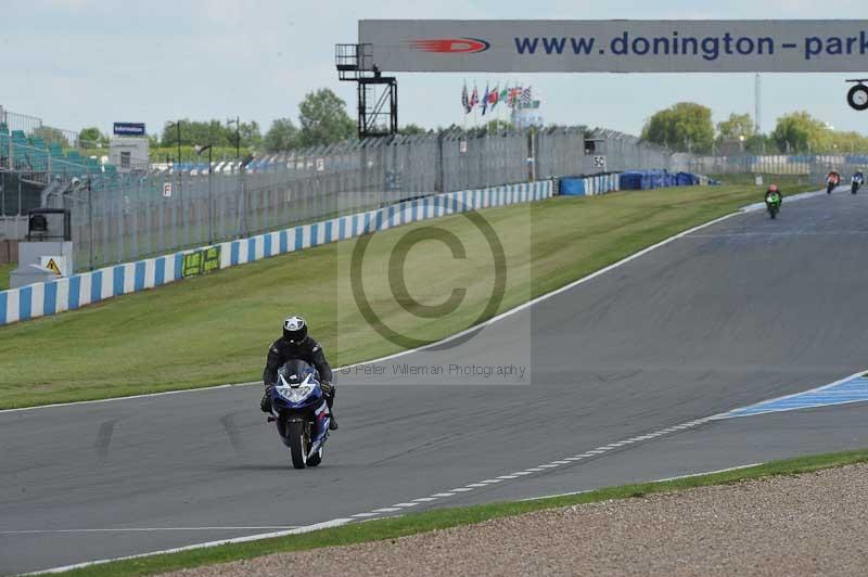 Motorcycle action photographs;donington;donington park leicestershire;donington photographs;event digital images;eventdigitalimages;no limits trackday;peter wileman photography;trackday;trackday digital images;trackday photos