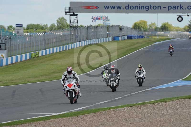 Motorcycle action photographs;donington;donington park leicestershire;donington photographs;event digital images;eventdigitalimages;no limits trackday;peter wileman photography;trackday;trackday digital images;trackday photos