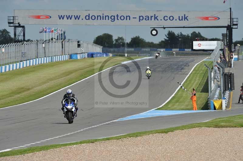 Motorcycle action photographs;donington;donington park leicestershire;donington photographs;event digital images;eventdigitalimages;no limits trackday;peter wileman photography;trackday;trackday digital images;trackday photos