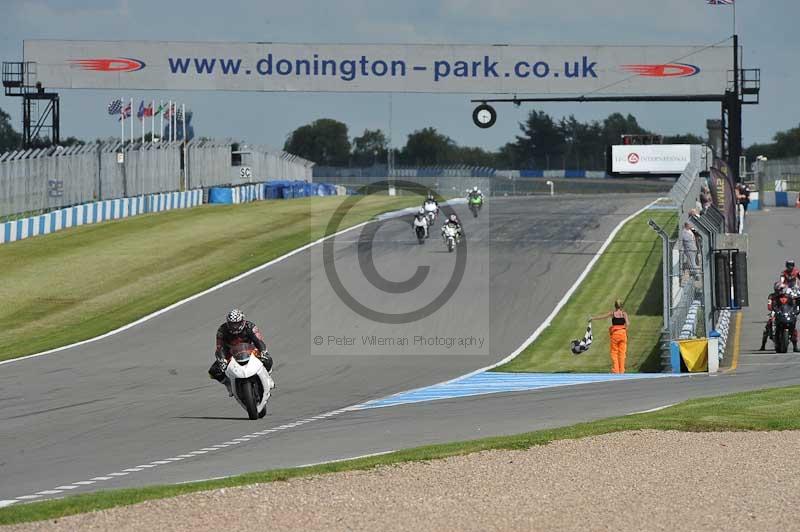 Motorcycle action photographs;donington;donington park leicestershire;donington photographs;event digital images;eventdigitalimages;no limits trackday;peter wileman photography;trackday;trackday digital images;trackday photos