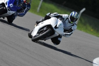Motorcycle-action-photographs;donington;donington-park-leicestershire;donington-photographs;event-digital-images;eventdigitalimages;no-limits-trackday;peter-wileman-photography;trackday;trackday-digital-images;trackday-photos