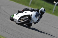 Motorcycle-action-photographs;donington;donington-park-leicestershire;donington-photographs;event-digital-images;eventdigitalimages;no-limits-trackday;peter-wileman-photography;trackday;trackday-digital-images;trackday-photos