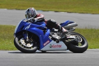 Motorcycle-action-photographs;donington;donington-park-leicestershire;donington-photographs;event-digital-images;eventdigitalimages;no-limits-trackday;peter-wileman-photography;trackday;trackday-digital-images;trackday-photos
