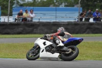 Motorcycle-action-photographs;donington;donington-park-leicestershire;donington-photographs;event-digital-images;eventdigitalimages;no-limits-trackday;peter-wileman-photography;trackday;trackday-digital-images;trackday-photos