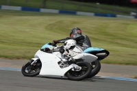 Motorcycle-action-photographs;donington;donington-park-leicestershire;donington-photographs;event-digital-images;eventdigitalimages;no-limits-trackday;peter-wileman-photography;trackday;trackday-digital-images;trackday-photos