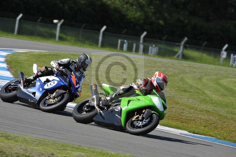 Motorcycle action photographs;donington;donington park leicestershire;donington photographs;event digital images;eventdigitalimages;no limits trackday;peter wileman photography;trackday;trackday digital images;trackday photos