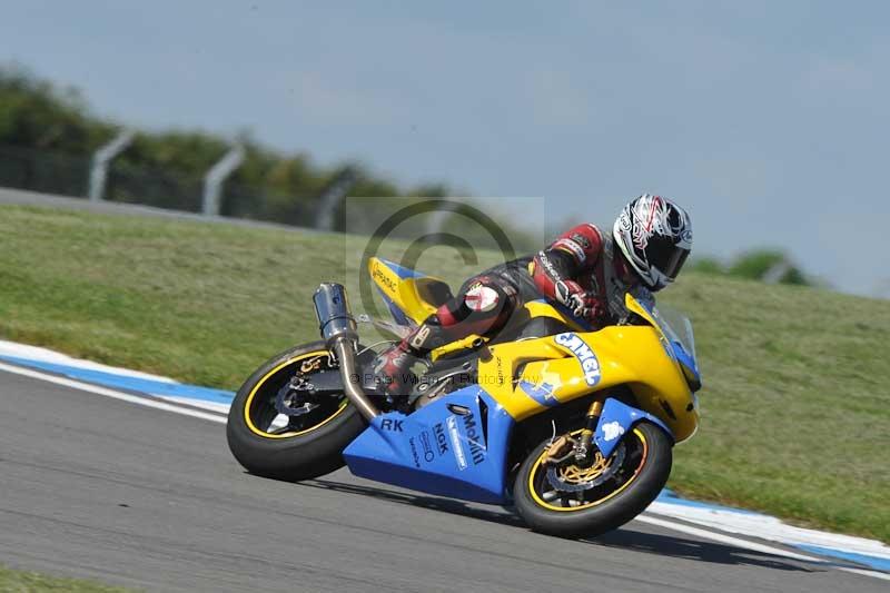 Motorcycle action photographs;donington;donington park leicestershire;donington photographs;event digital images;eventdigitalimages;no limits trackday;peter wileman photography;trackday;trackday digital images;trackday photos