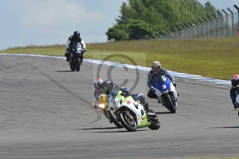 Motorcycle action photographs;donington;donington park leicestershire;donington photographs;event digital images;eventdigitalimages;no limits trackday;peter wileman photography;trackday;trackday digital images;trackday photos