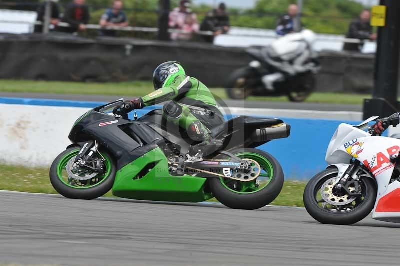 Motorcycle action photographs;donington;donington park leicestershire;donington photographs;event digital images;eventdigitalimages;no limits trackday;peter wileman photography;trackday;trackday digital images;trackday photos