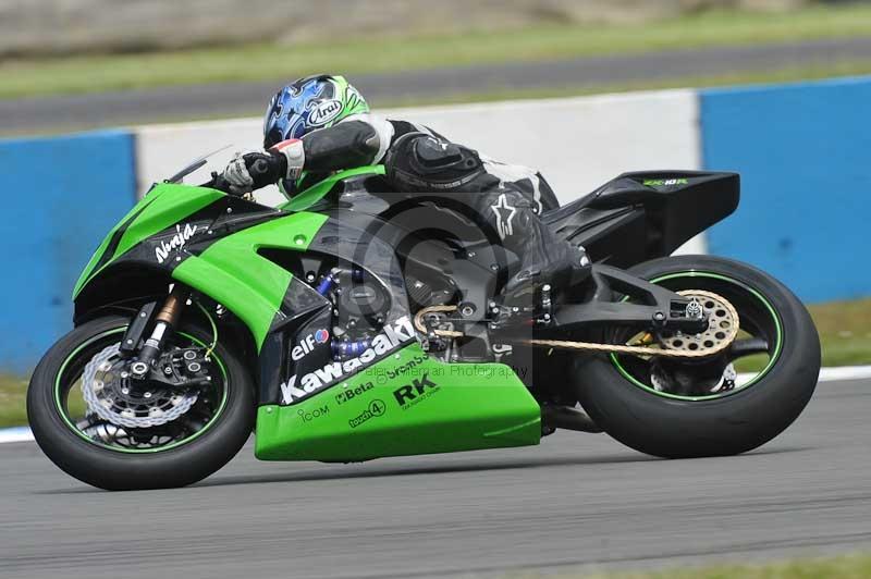 Motorcycle action photographs;donington;donington park leicestershire;donington photographs;event digital images;eventdigitalimages;no limits trackday;peter wileman photography;trackday;trackday digital images;trackday photos