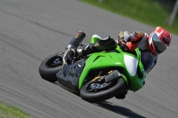 Motorcycle-action-photographs;donington;donington-park-leicestershire;donington-photographs;event-digital-images;eventdigitalimages;no-limits-trackday;peter-wileman-photography;trackday;trackday-digital-images;trackday-photos
