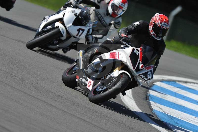Motorcycle action photographs;donington;donington park leicestershire;donington photographs;event digital images;eventdigitalimages;no limits trackday;peter wileman photography;trackday;trackday digital images;trackday photos