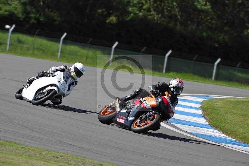 Motorcycle action photographs;donington;donington park leicestershire;donington photographs;event digital images;eventdigitalimages;no limits trackday;peter wileman photography;trackday;trackday digital images;trackday photos