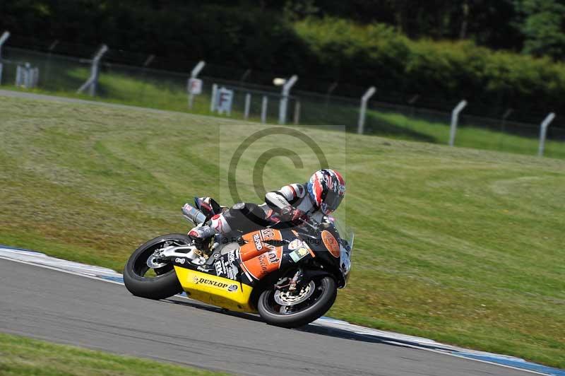 Motorcycle action photographs;donington;donington park leicestershire;donington photographs;event digital images;eventdigitalimages;no limits trackday;peter wileman photography;trackday;trackday digital images;trackday photos