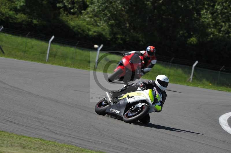 Motorcycle action photographs;donington;donington park leicestershire;donington photographs;event digital images;eventdigitalimages;no limits trackday;peter wileman photography;trackday;trackday digital images;trackday photos