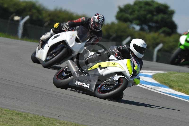 Motorcycle action photographs;donington;donington park leicestershire;donington photographs;event digital images;eventdigitalimages;no limits trackday;peter wileman photography;trackday;trackday digital images;trackday photos