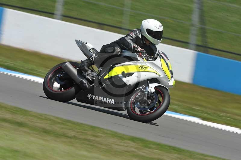 Motorcycle action photographs;donington;donington park leicestershire;donington photographs;event digital images;eventdigitalimages;no limits trackday;peter wileman photography;trackday;trackday digital images;trackday photos